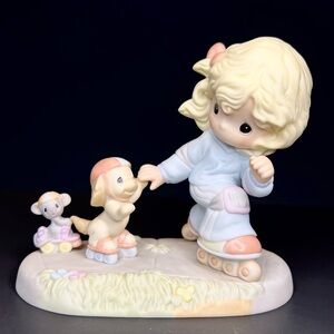 Precious Moments-Getting There is Half the Fun-2005 Members Exclusive-PM0052